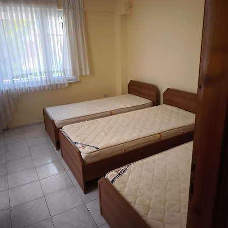 Ta Deniz Ve Doga Ile Icice Triplex Villa