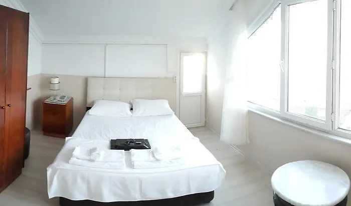 Frühstückspension Klas Si̇le