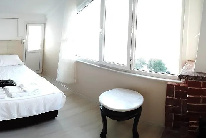 Klas Si̇le Frühstückspension *