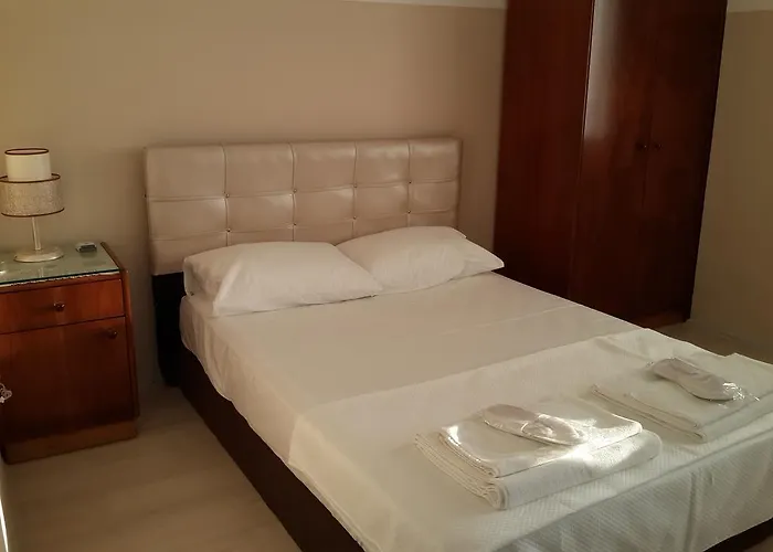 Frühstückspension Klas Si̇le *